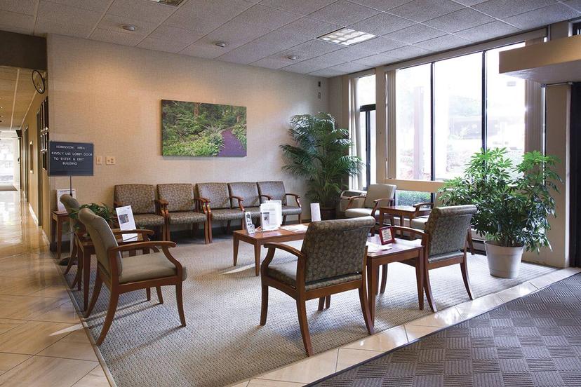 AdCare Treatment Hospital: Drug & Alcohol Rehab in Worcester, MA