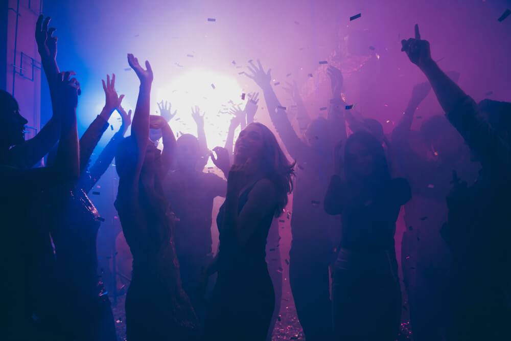 7 Tips for Navigating Parties When Your Partner Is Sober | American ...